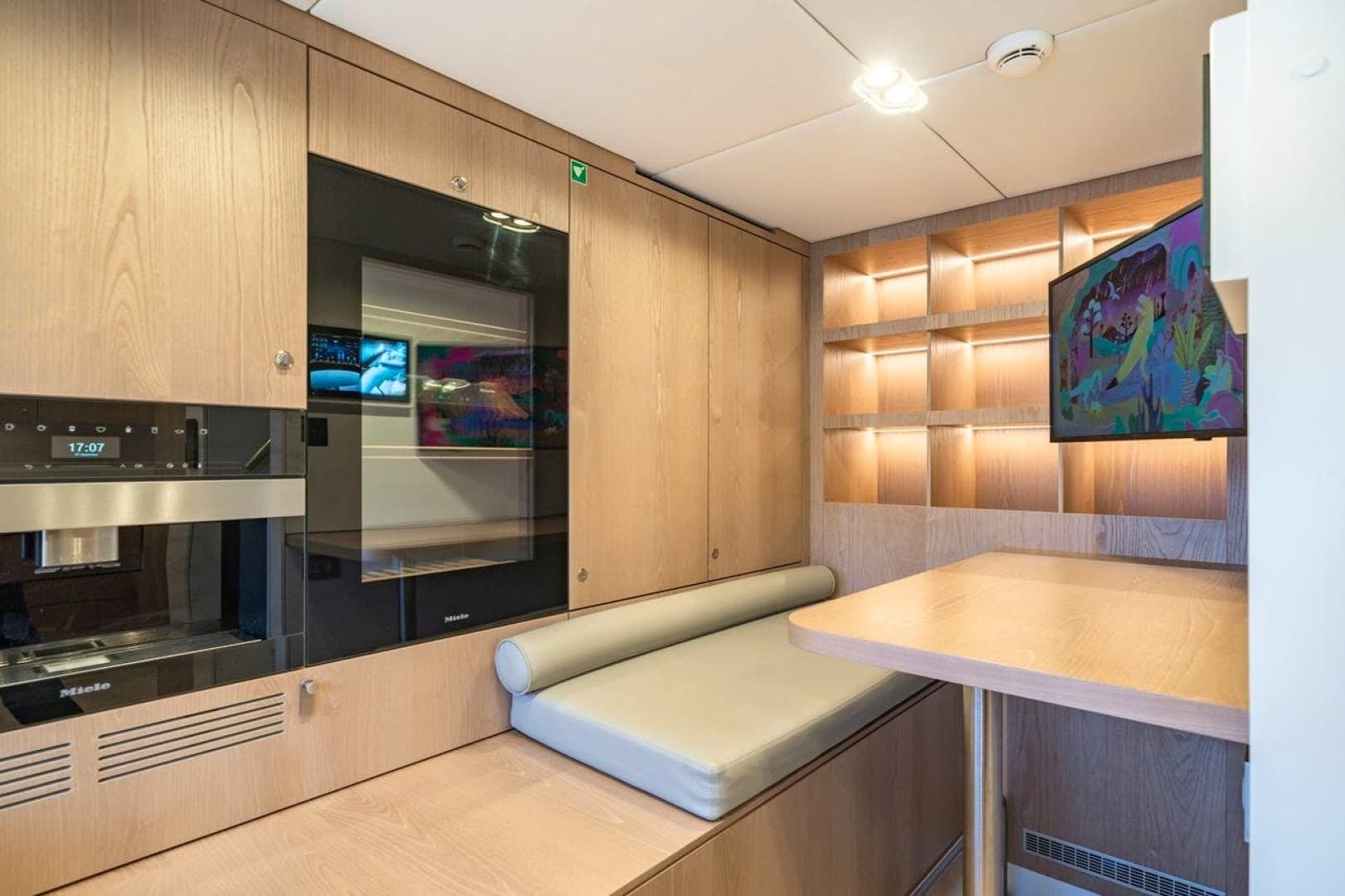 2025 SUNREEF YACHTS Sunreef 100 Power - Image 55