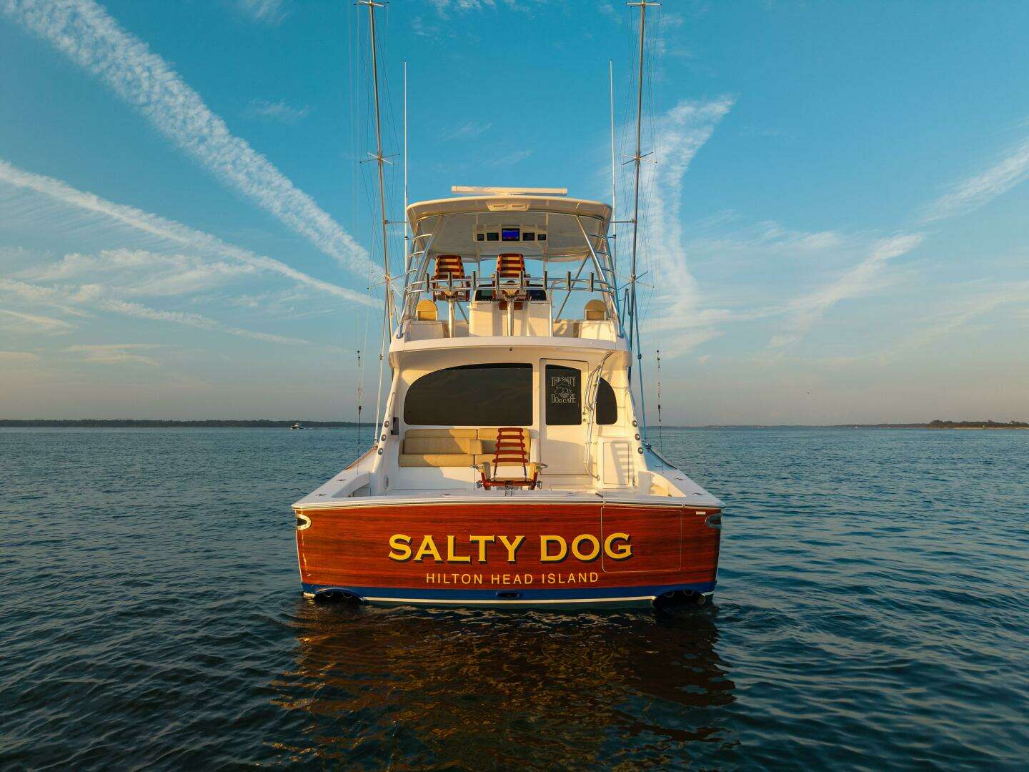 2023 Viking 54 Convertible - Image 4