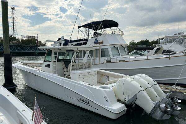 2017 Boston Whaler 370 Outrage - Image 1