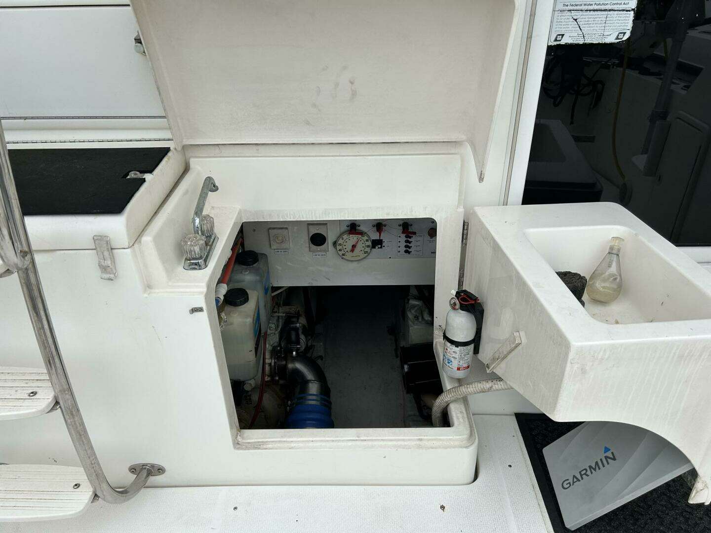 2000 Riviera 34 Convertible - Image 16