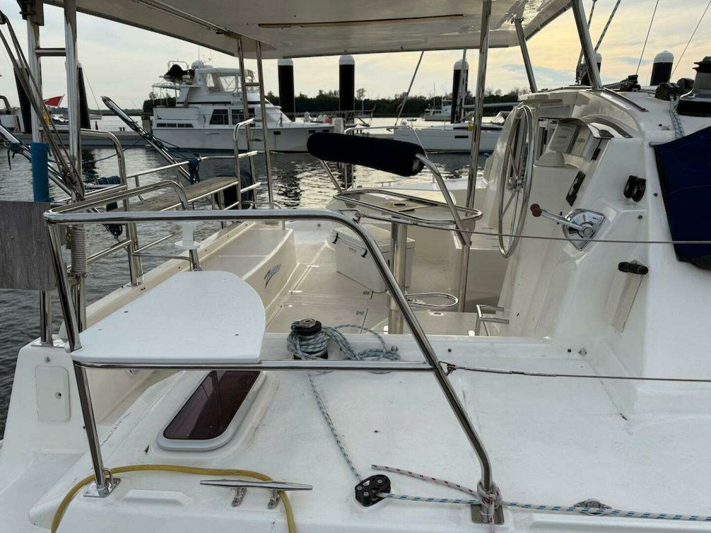 2006 Island Spirit 401 - Image 10