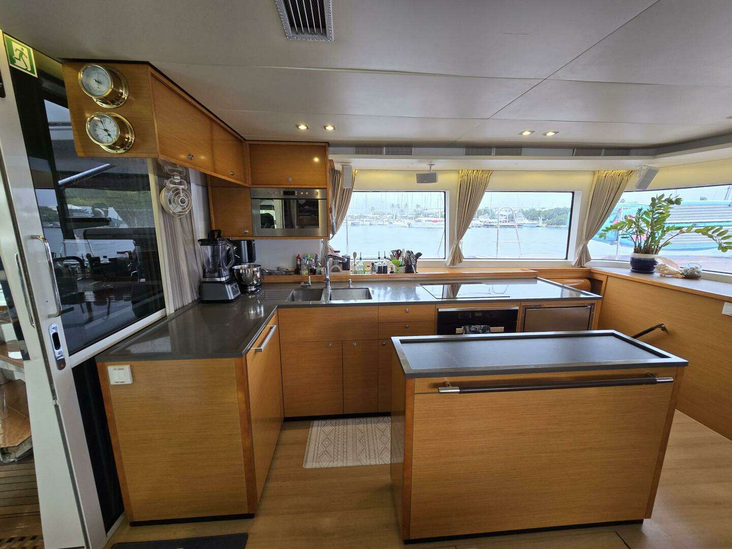 2016 Lagoon 560 S2 - Image 13