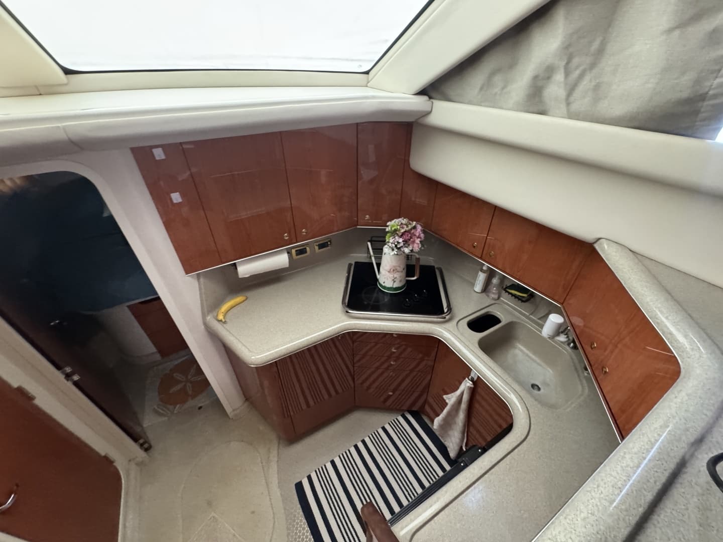 2001 Sea Ray 380 Aft Cabin - Image 64