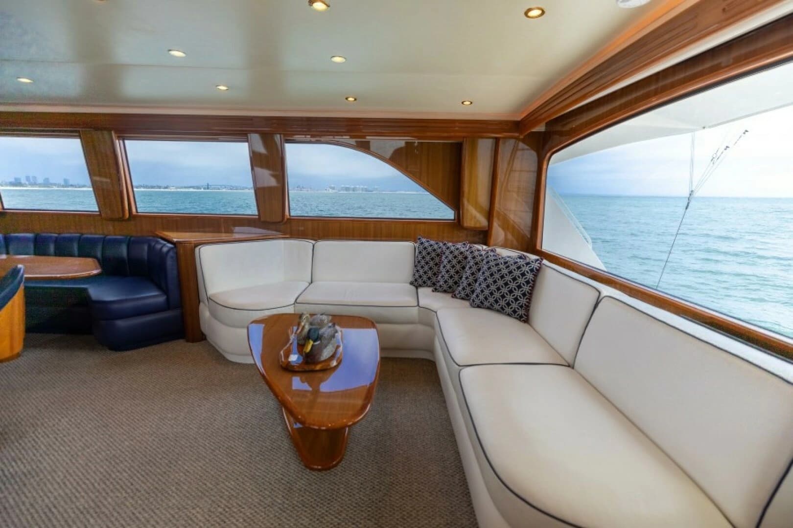 2006 Viking 74 Enclosed Bridge - Image 42