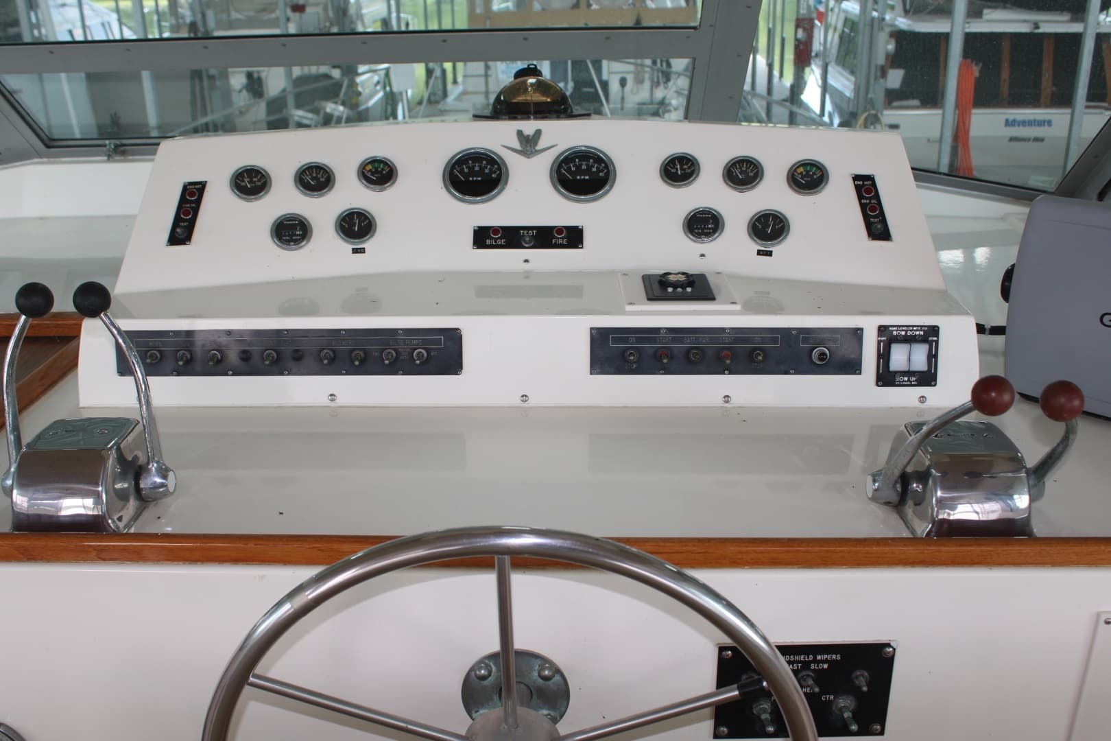 1983 Bertram Motor Yacht - Image 13