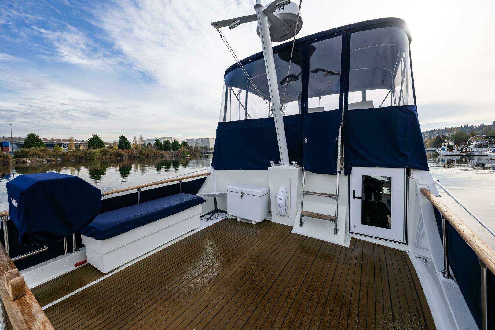 1991 Tollycraft 48 - Image 18