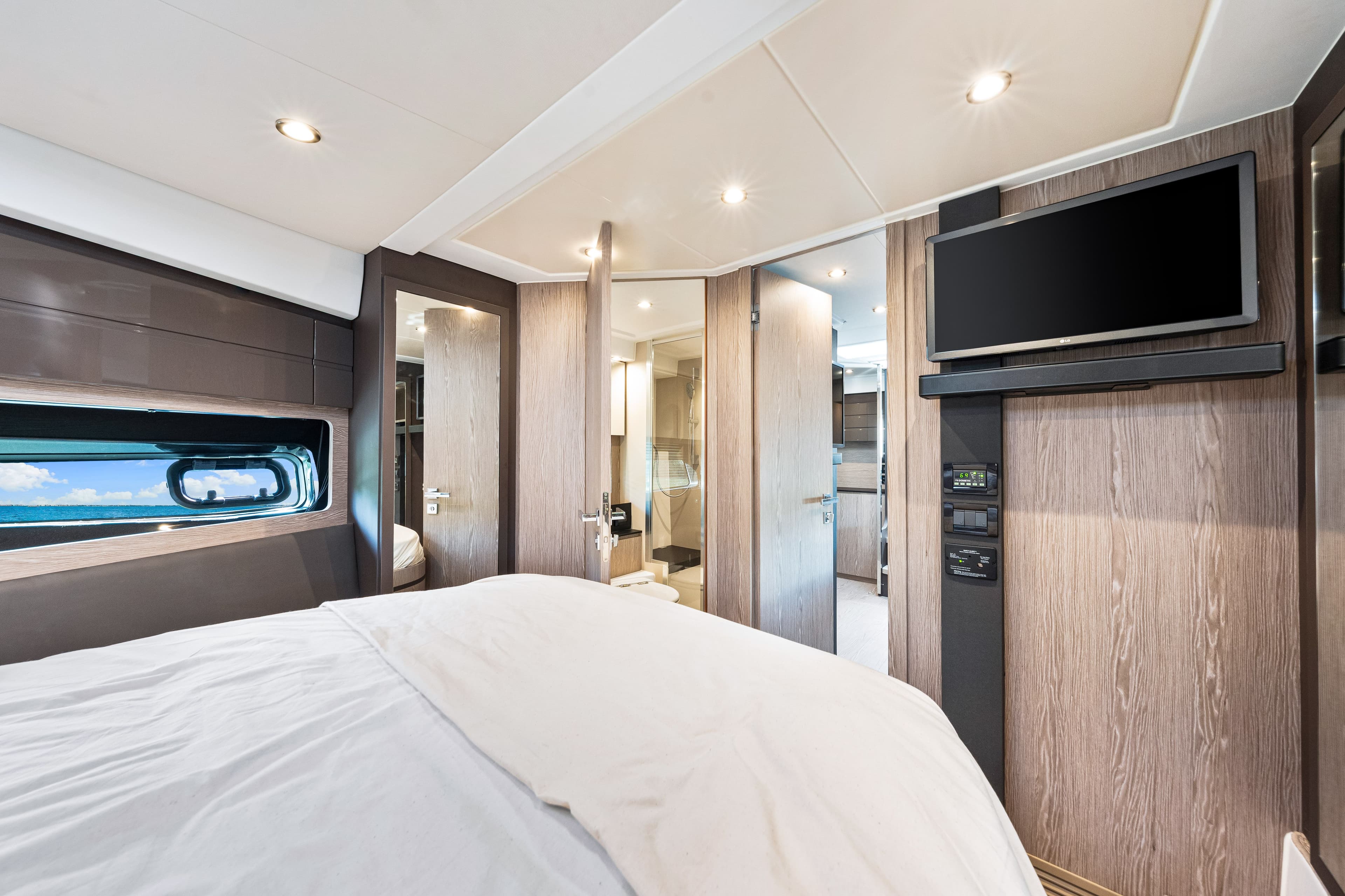2025 Azimut Atlantis 45 - 54