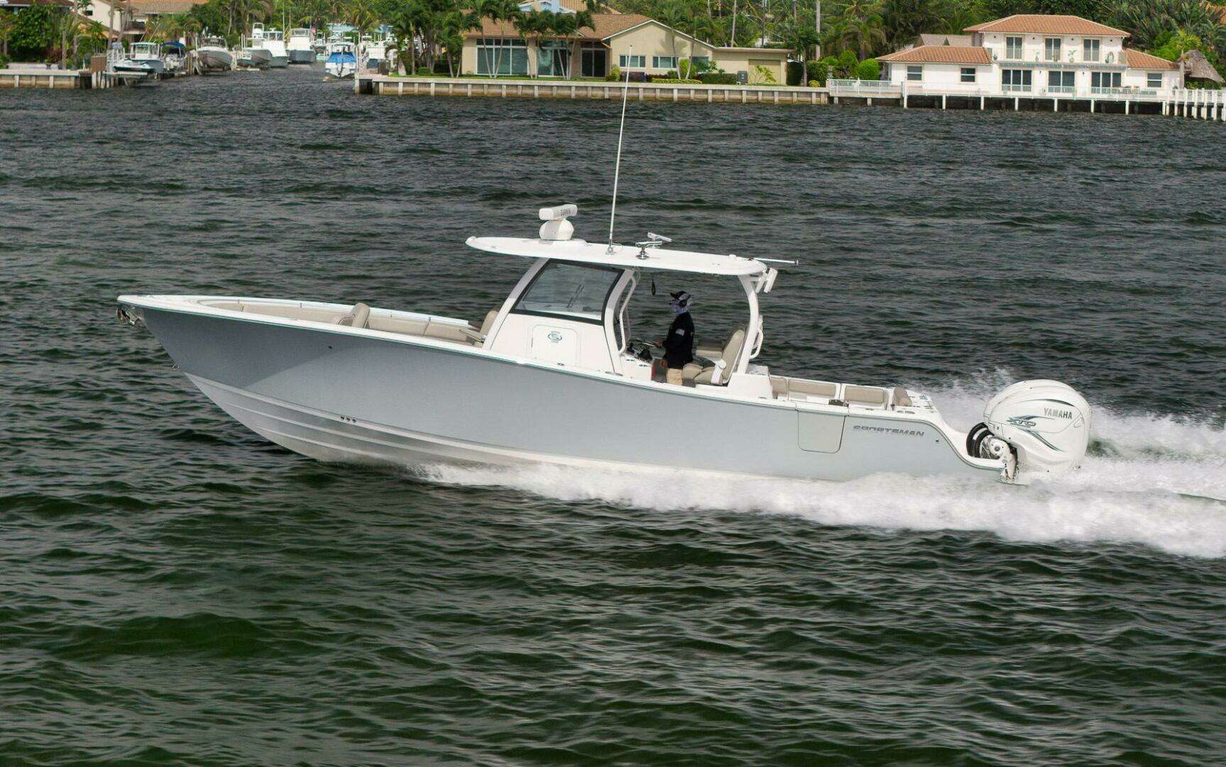 2022 Sportsman 352 - Image 26