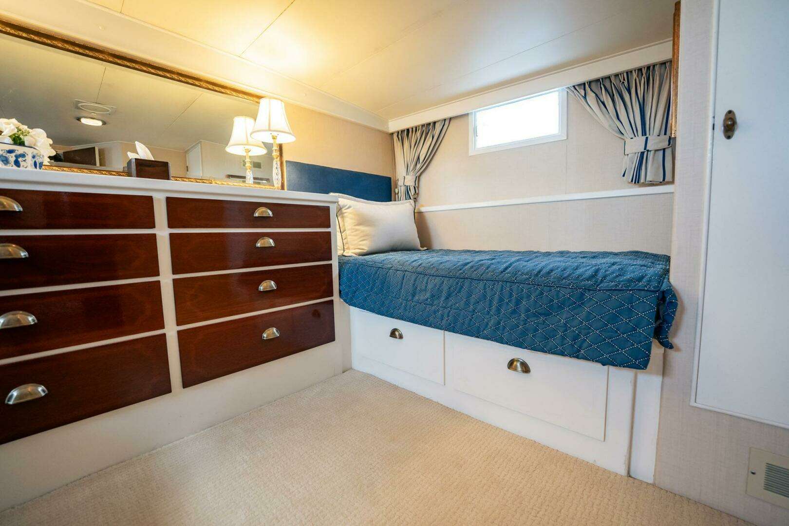 1964 Burger 64 Motor Yacht - Image 48