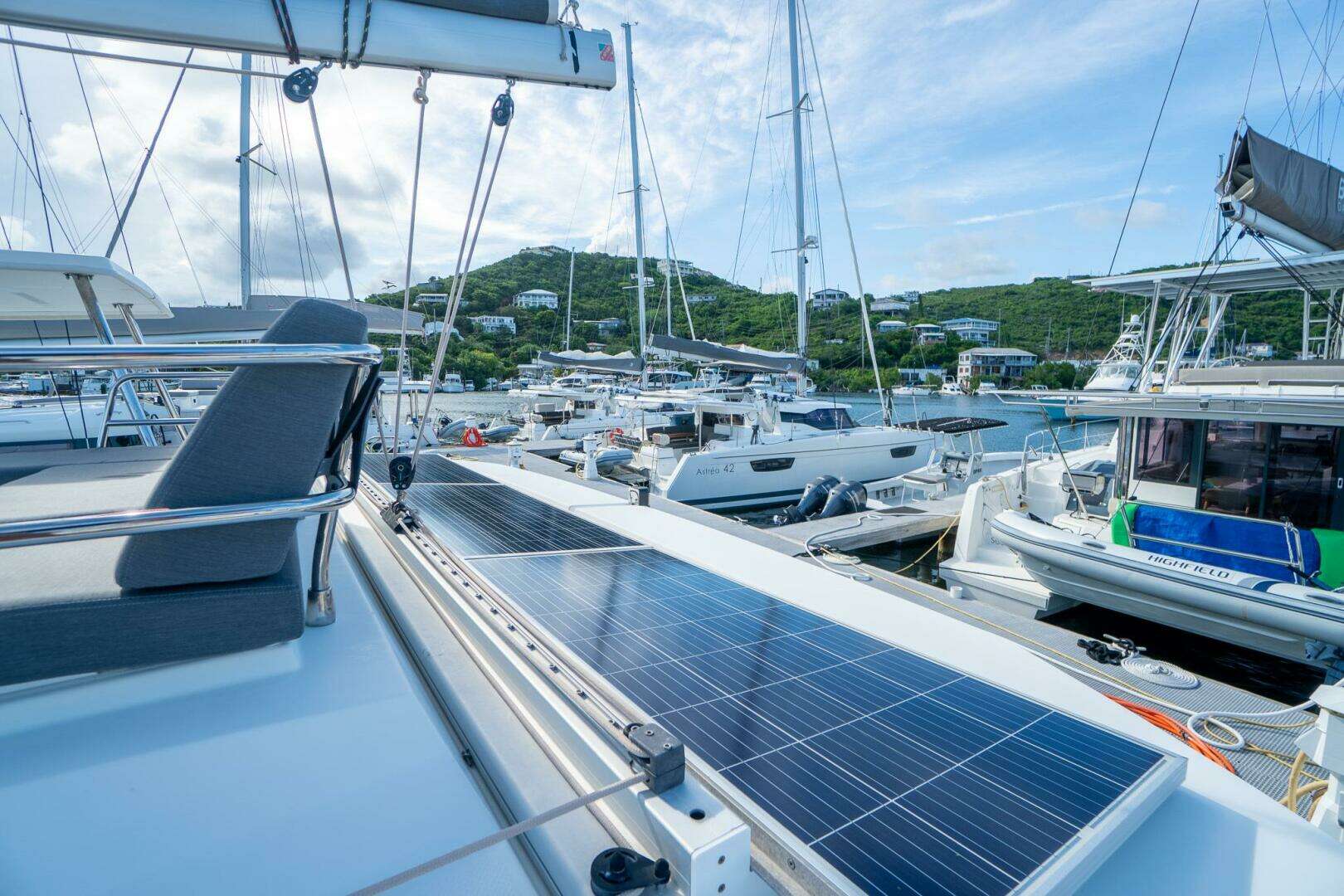 2020 Fountaine Pajot — - Image 21