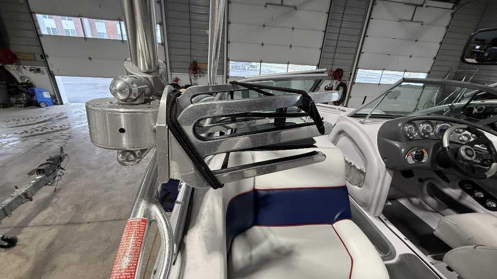 2007 Nautique Crossover 211 - 2