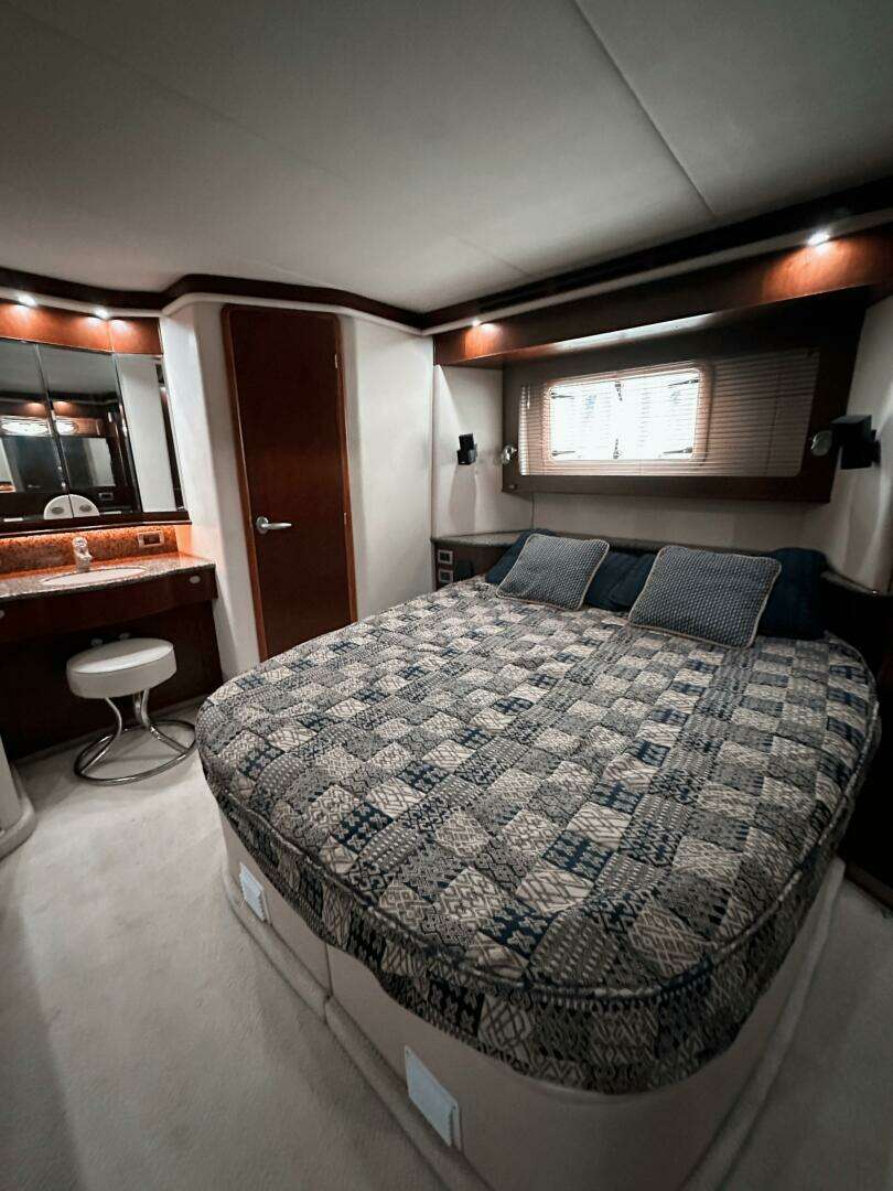 2005 Sea Ray 480 Motor yacht - Image 14