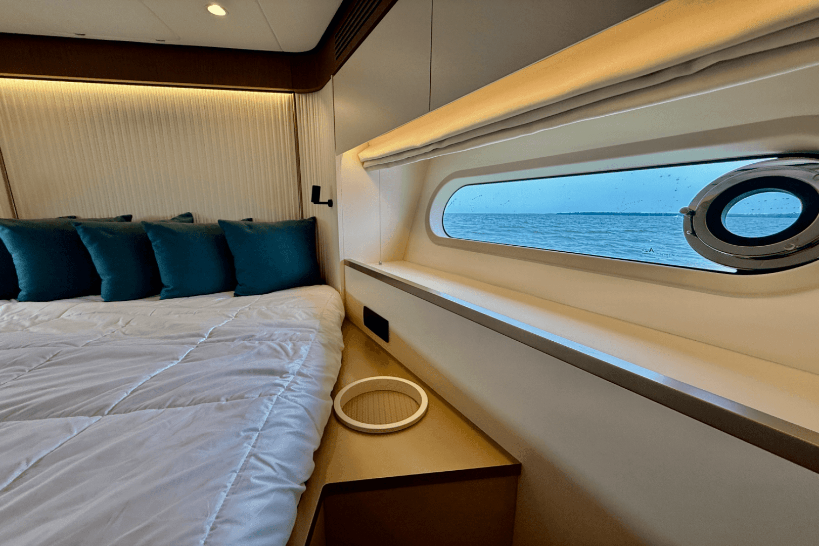 2026 Azimut Magellano 60 - Image 60