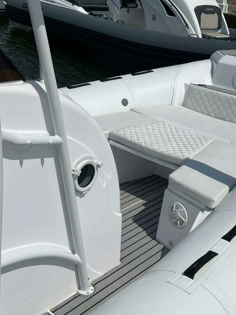 2023 Tiger Marine 850 Open - Image 15