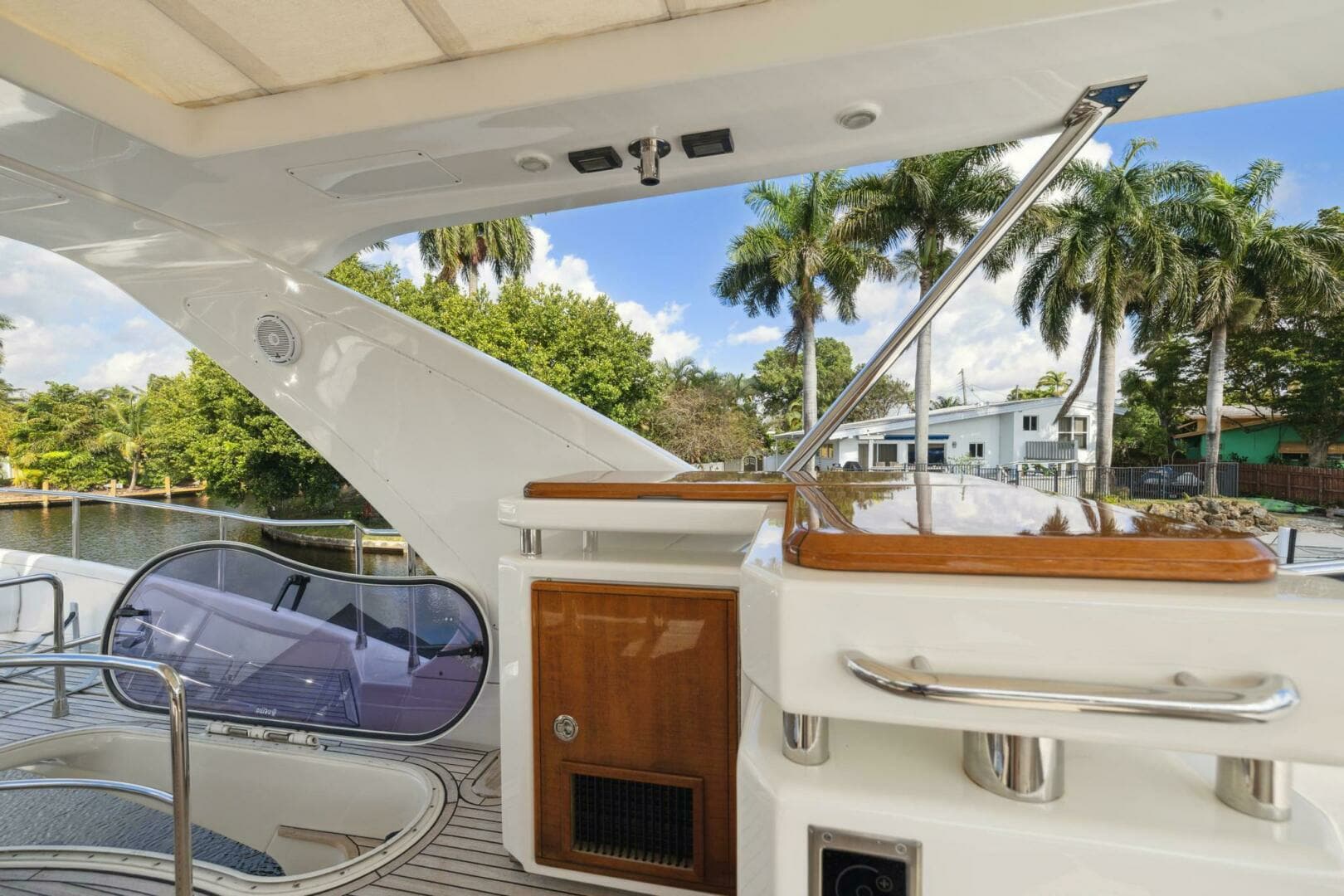 2013 Azimut 70 - Image 15