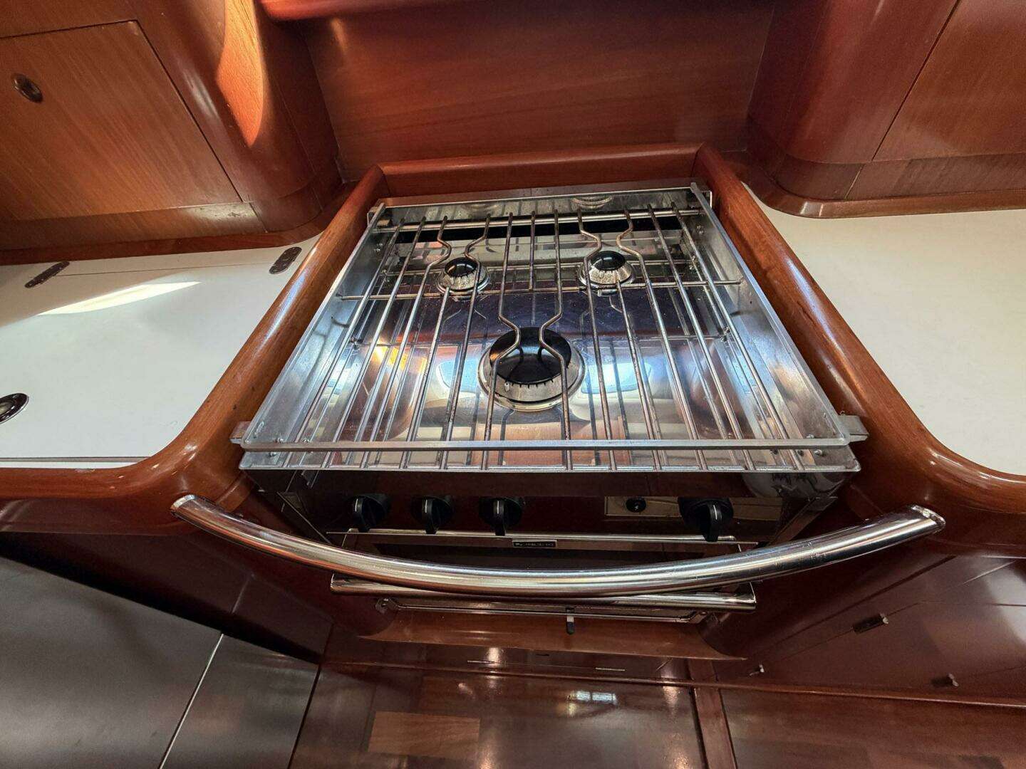 2004 Beneteau 57 Center Cockpit - Image 51