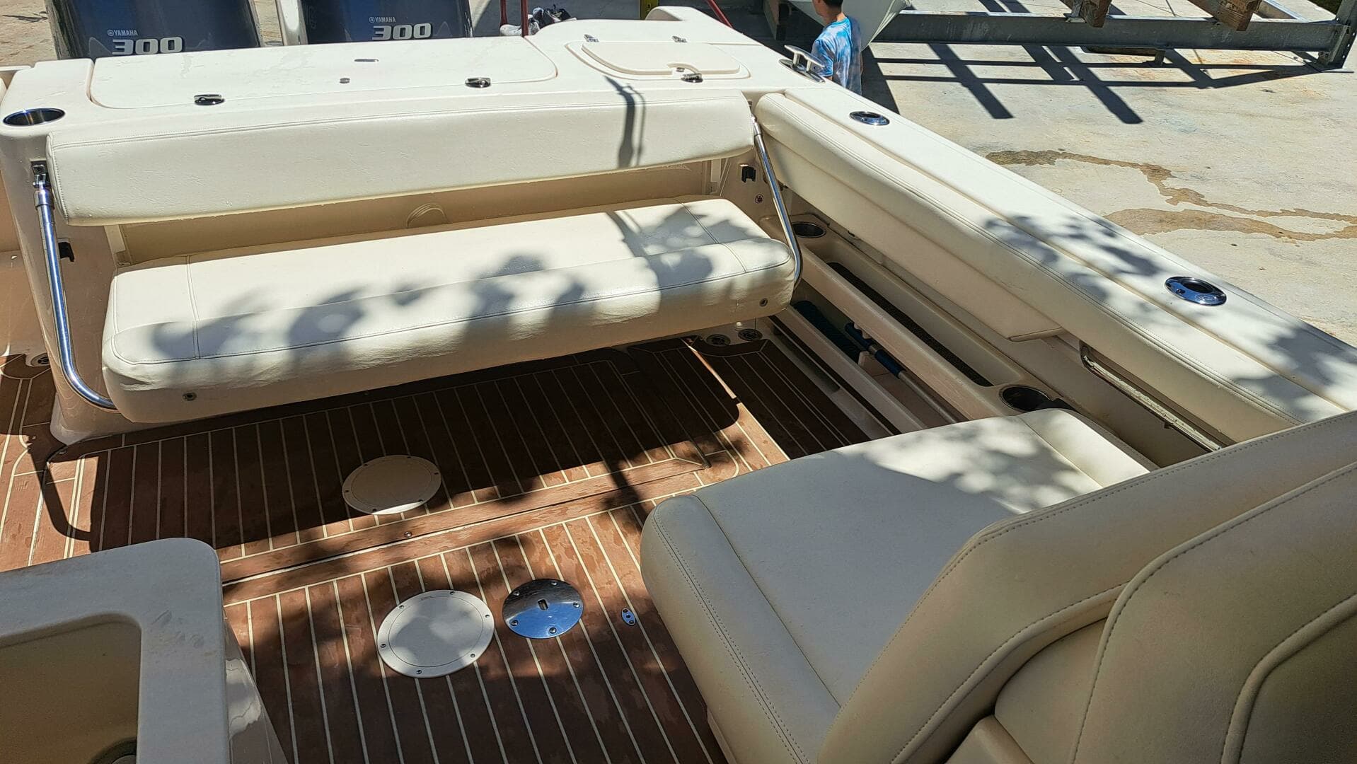 2018 Grady-White Freedom 285 - Image 28