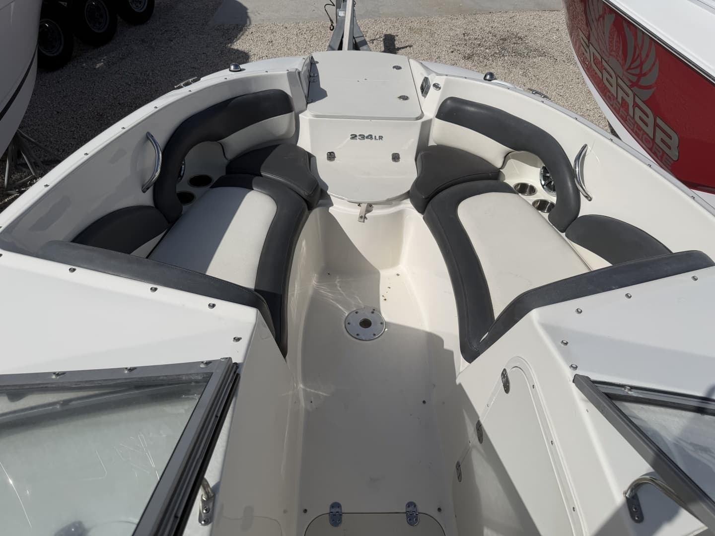 2016 Stingray 234 LR - Image 7