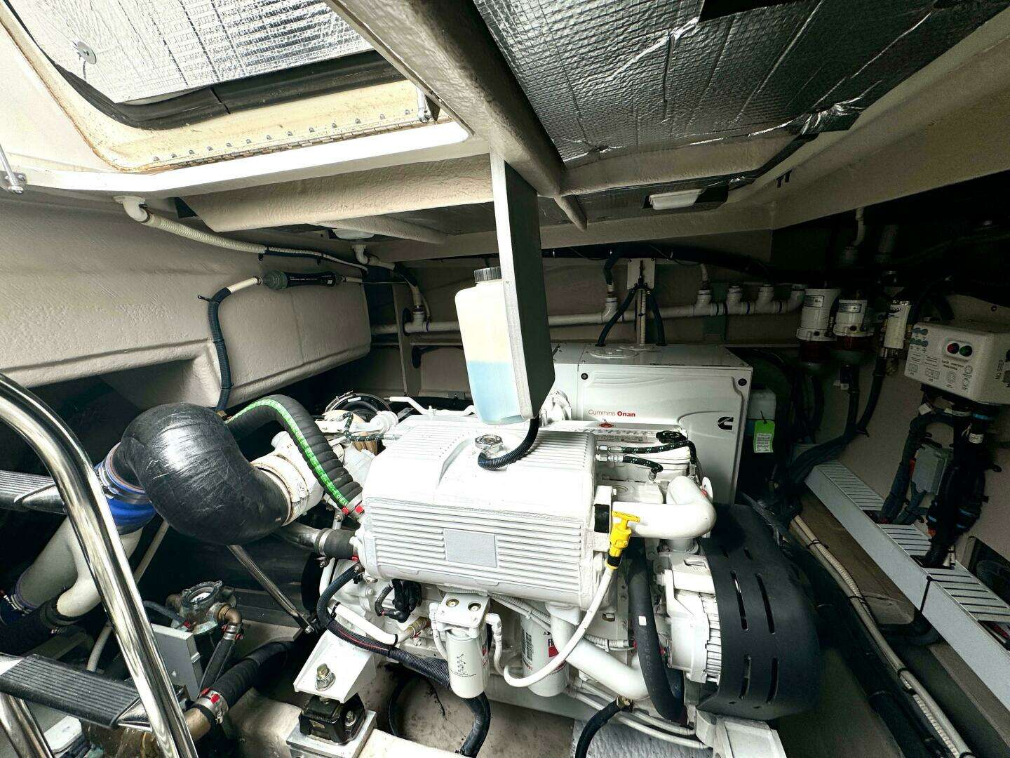 2017 Sea Ray 510 Sundancer - Image 77