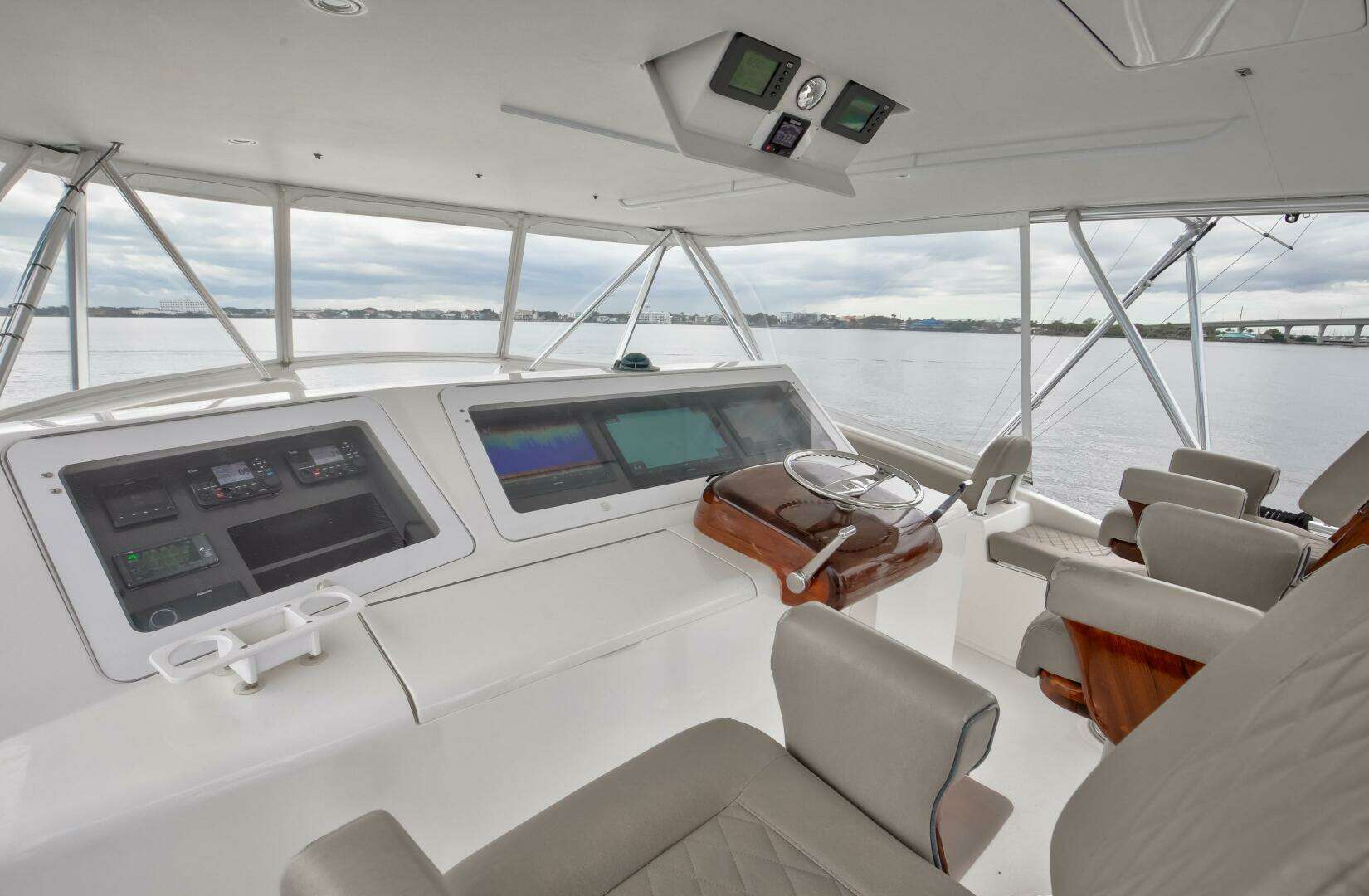2007 Viking 68 Convertible - Image 18