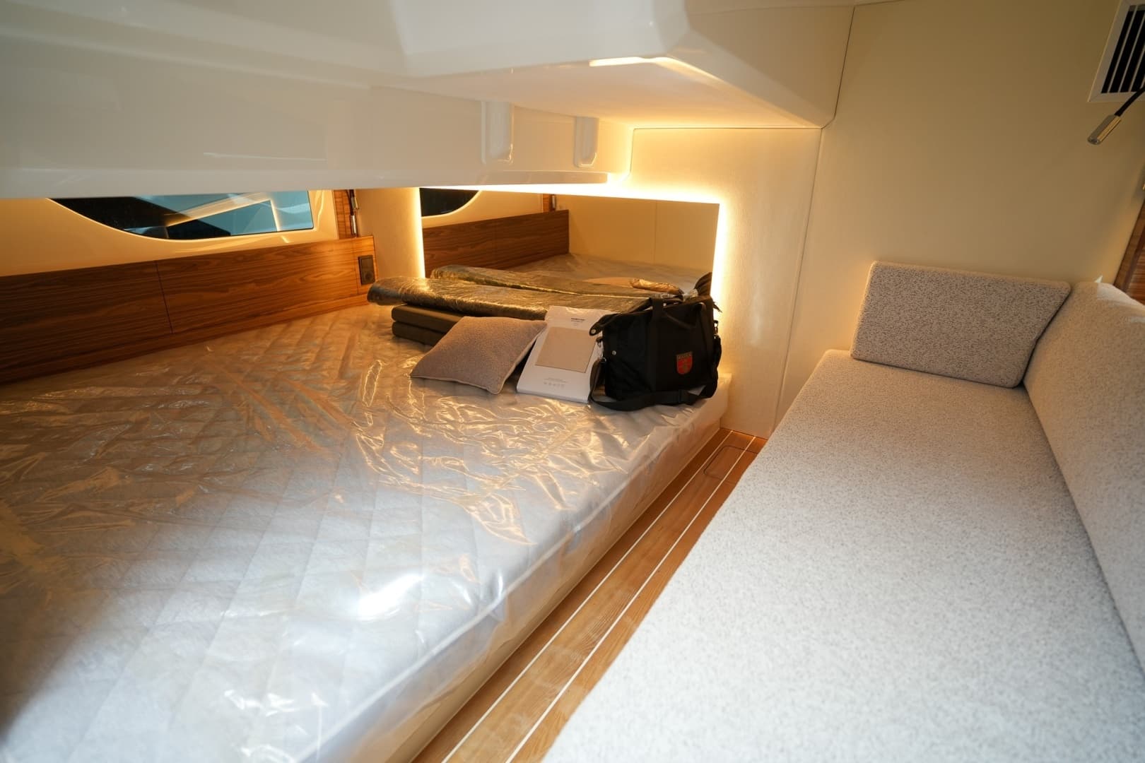 2026 Marex 390 - Image 47