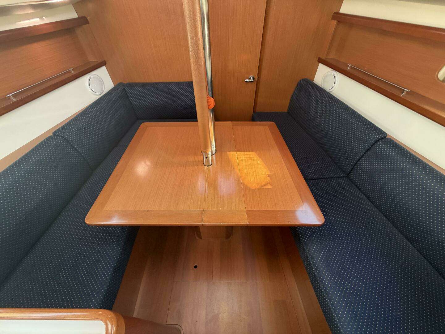 2008 Beneteau — - Image 52