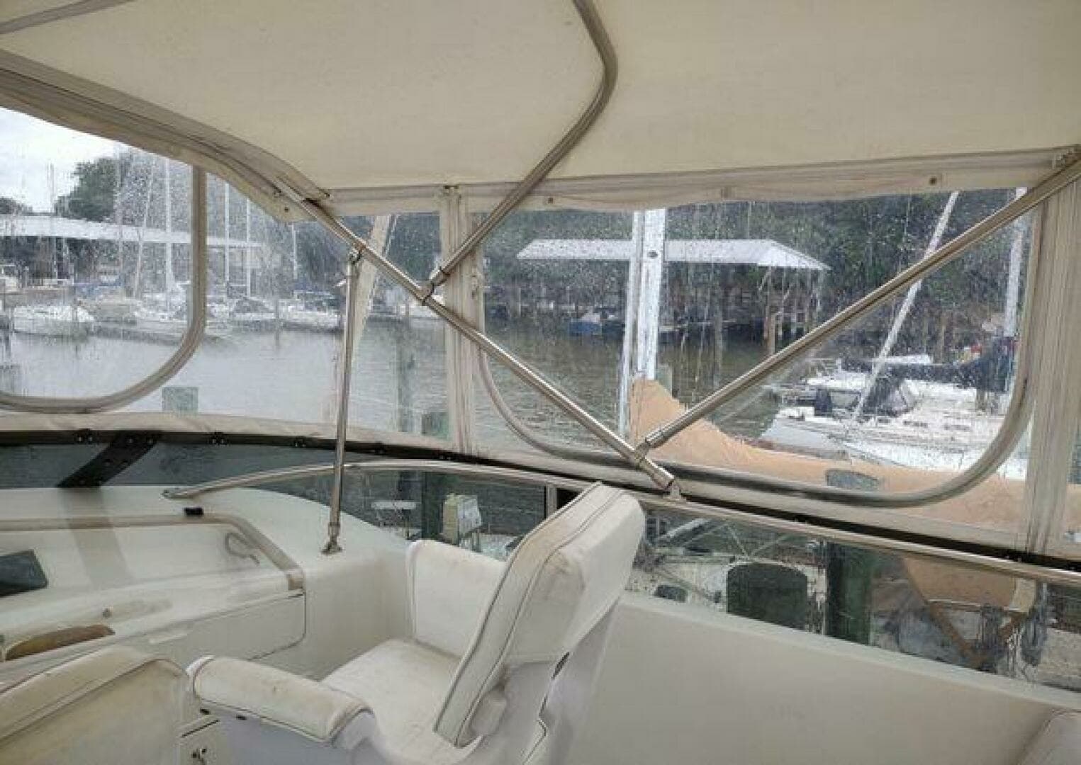 1996 Hatteras 50' Sport Deck - Image 84