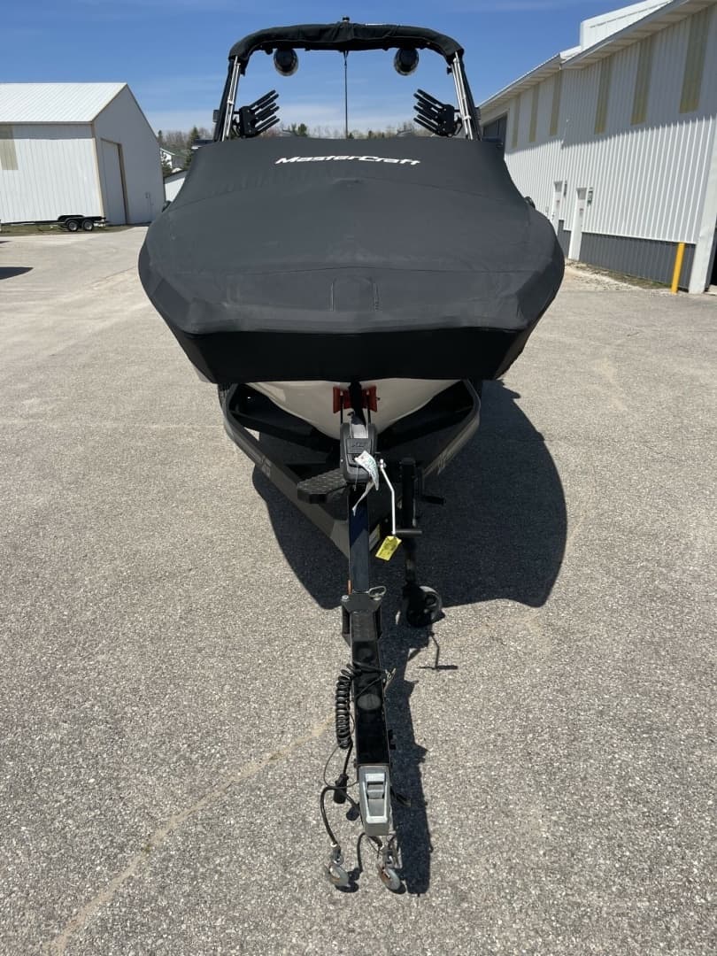 2022 Mastercraft XT24 - Image 29