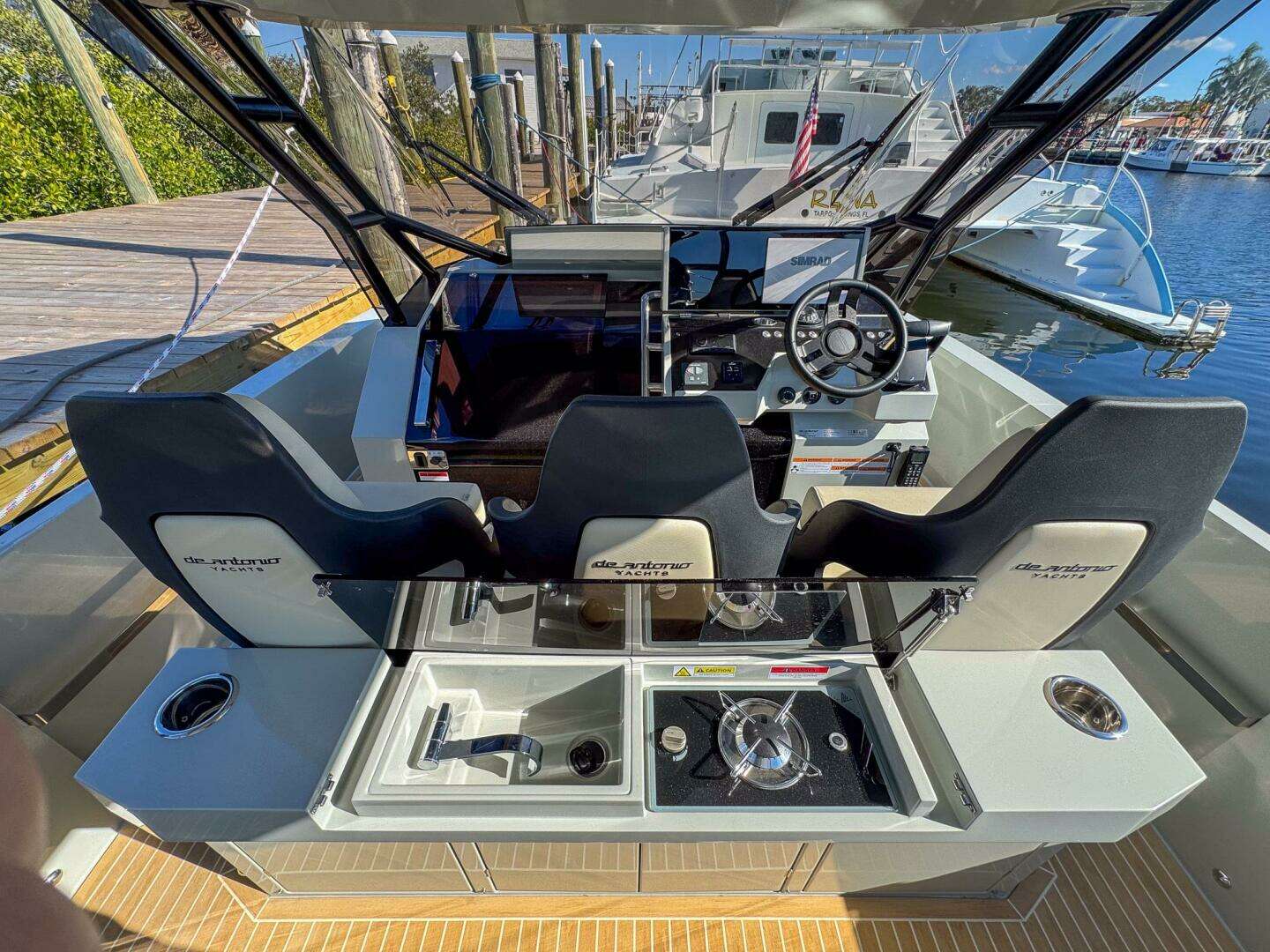 2026 De Antonio Yachts D32 - Image 13