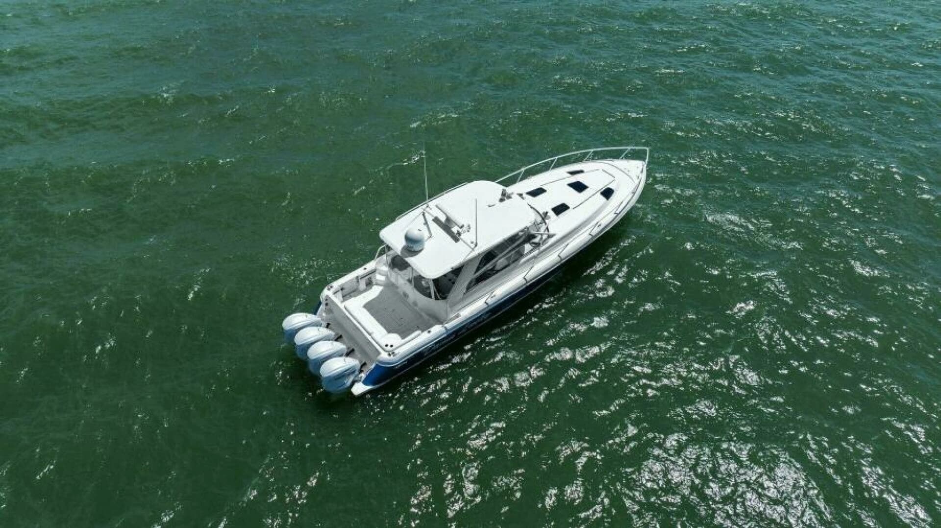2019 Intrepid 475 Sport Yacht - Image 38