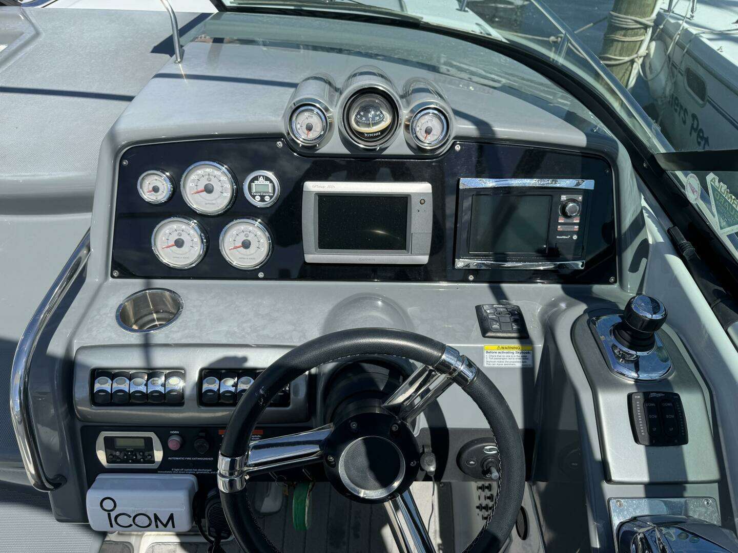 2014 Formula 350 Sun Sport - Image 15