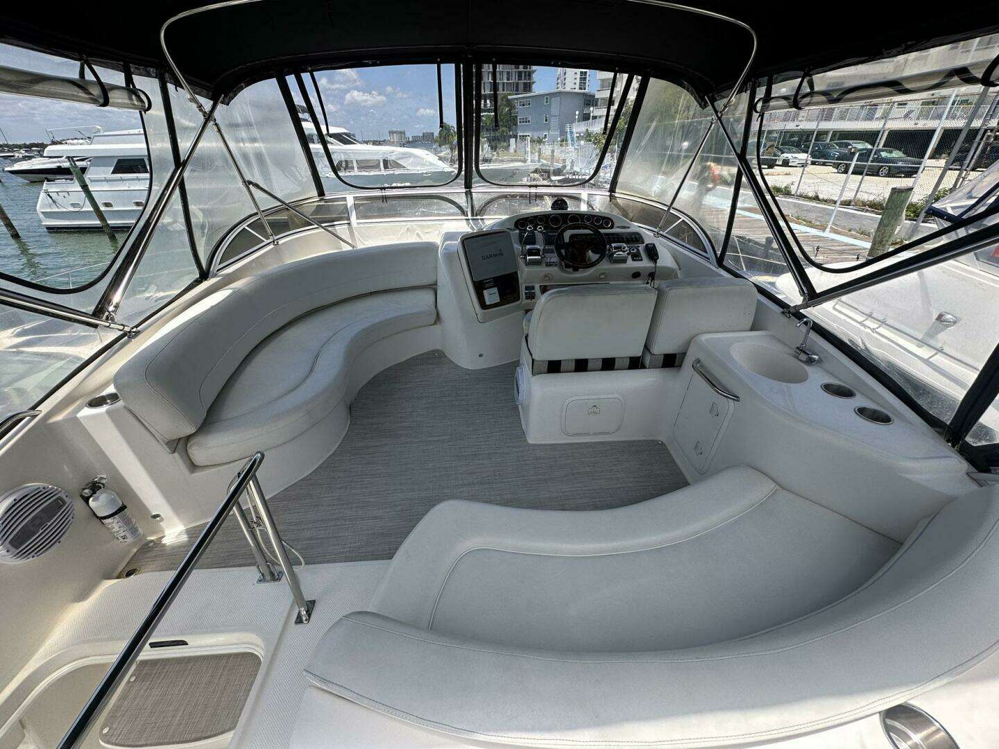 2007 Meridian 411 Sedan Bridge - Image 10