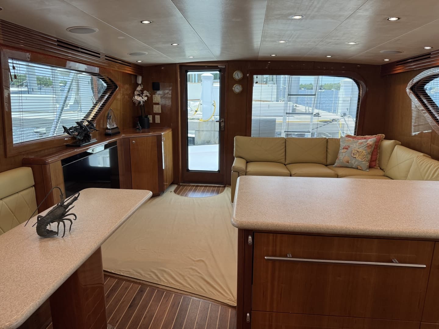 2004 Hatteras — - Image 25