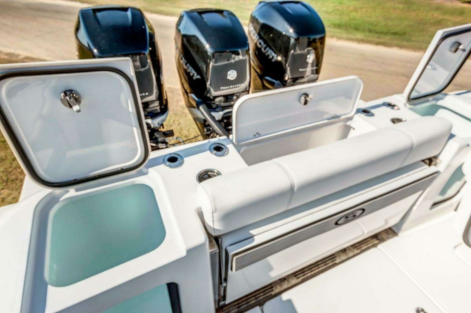 2022 Sportsman Open 352 Center Console - Image 46