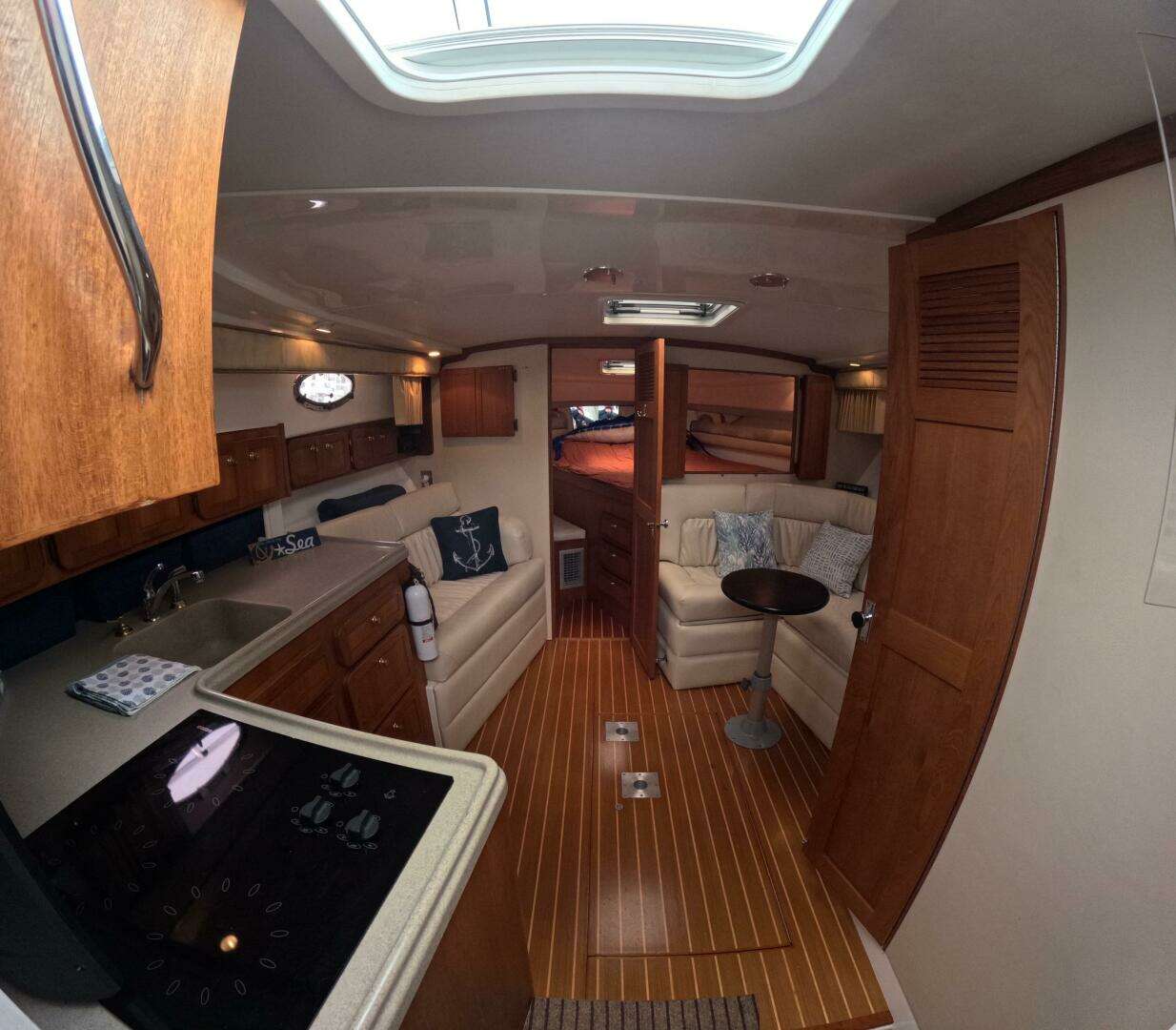 2004 Stamas 370 Express - Image 12