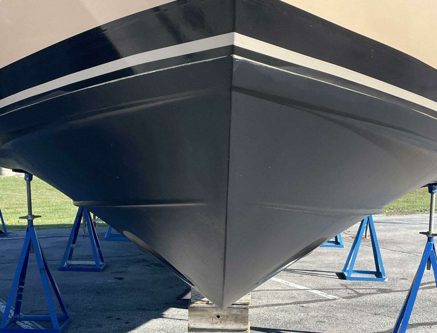 2013 Carver C-34 Command Bridge - Image 44