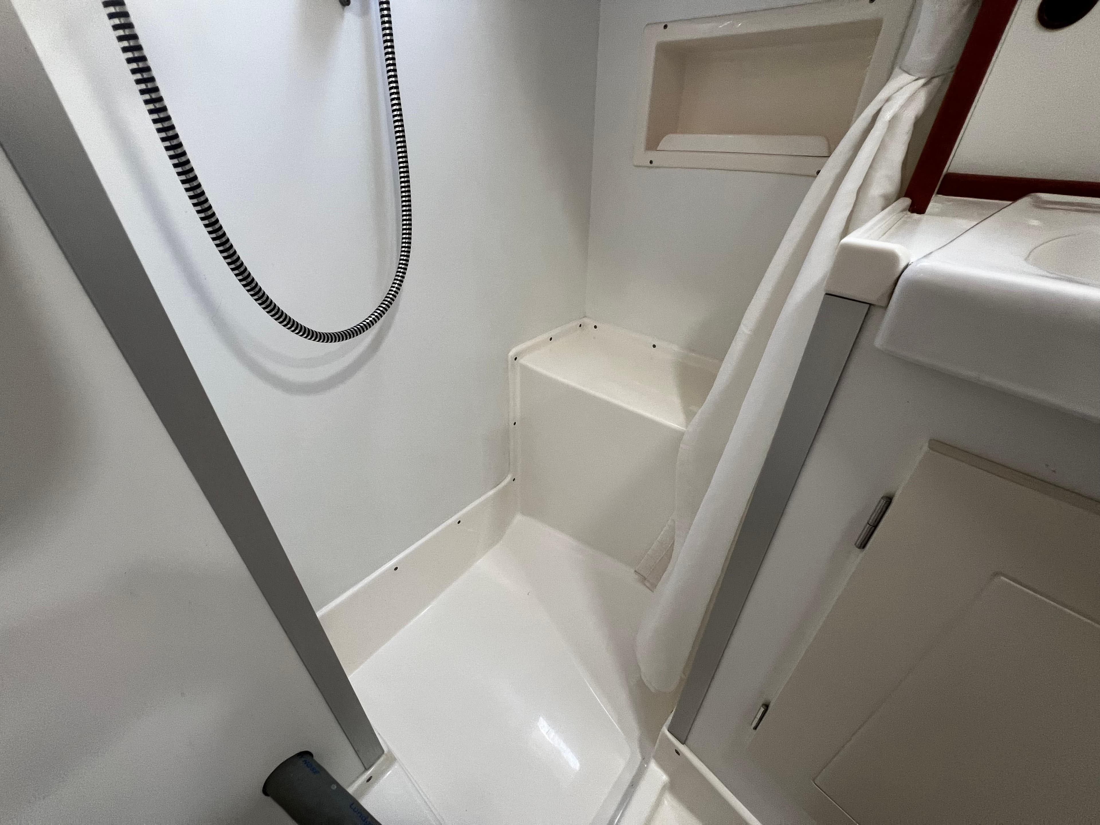 2001 Hallberg-Rassy 42F - 73