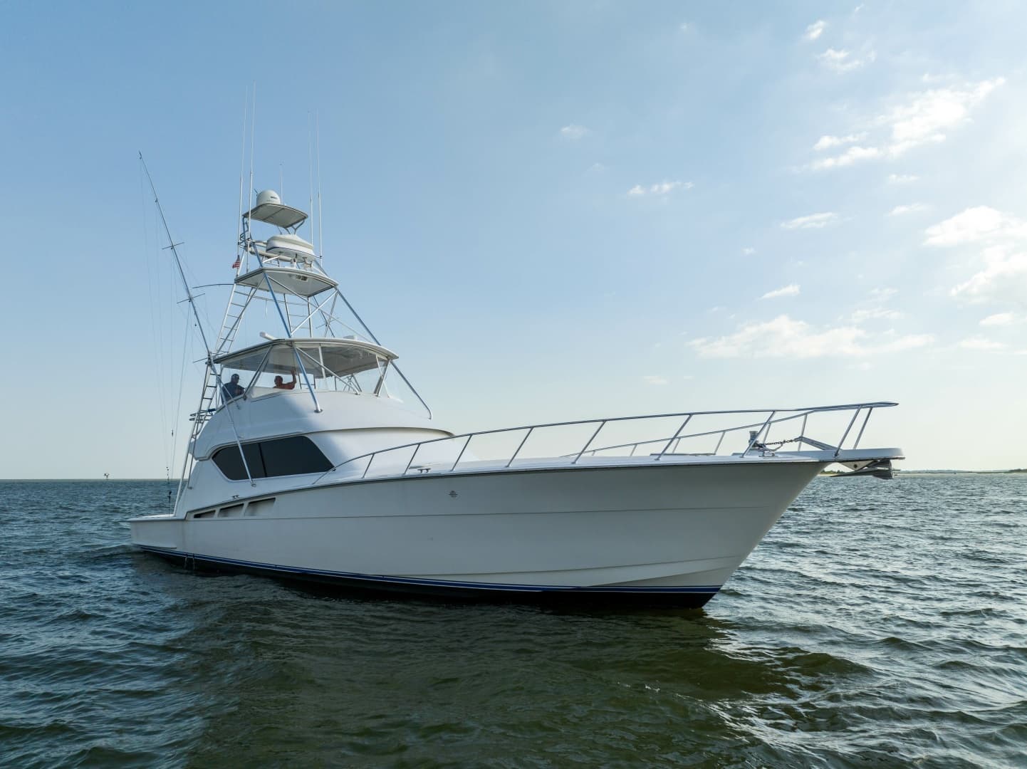 2002 Hatteras 60 Convertible - Image 37