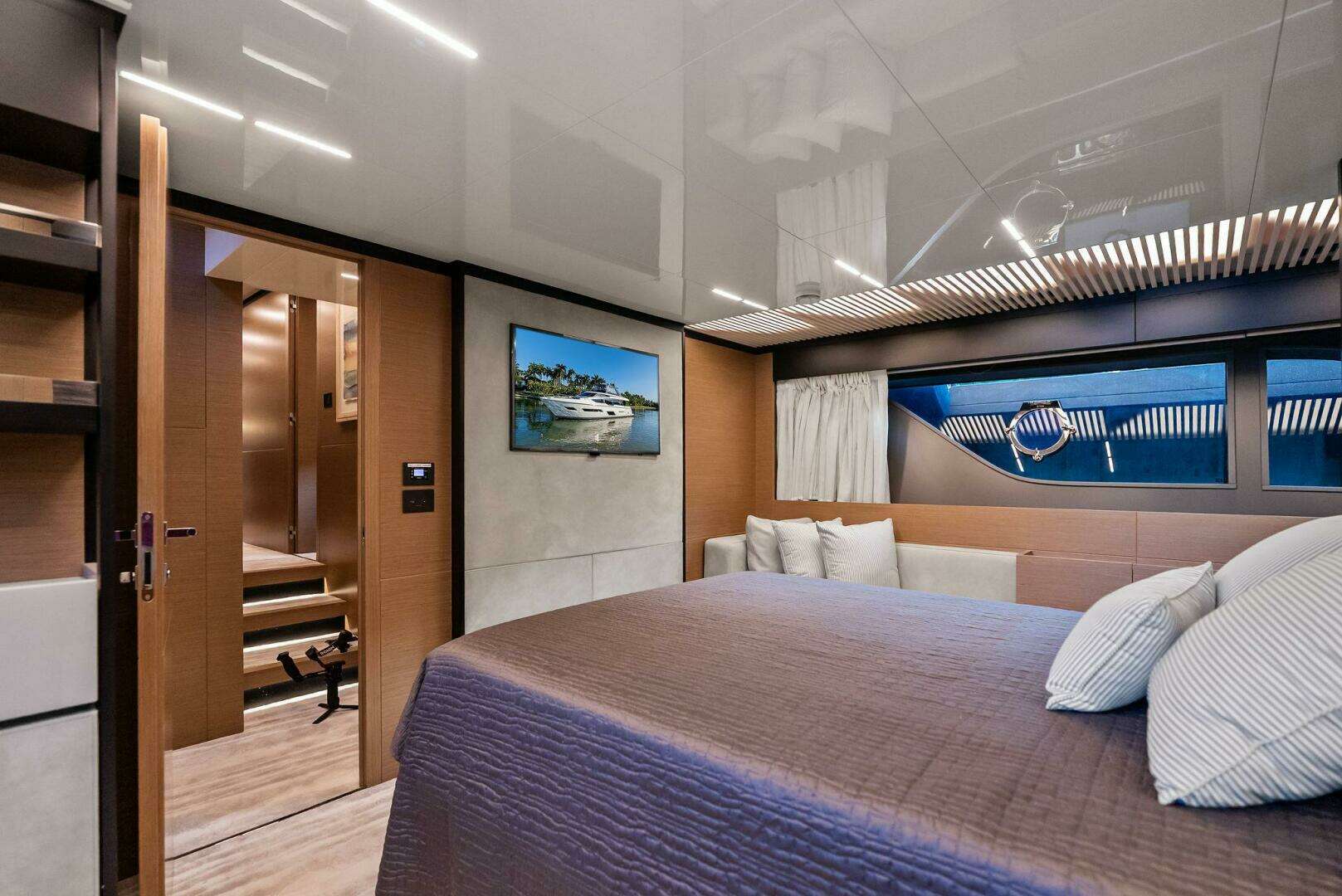 2019 Ferretti Yachts 780 - Image 39