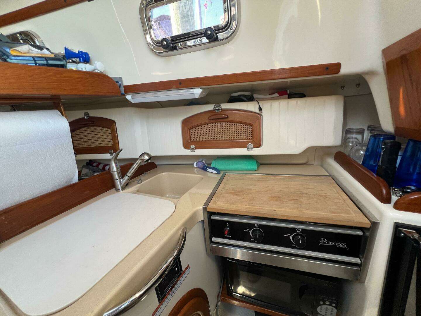 2012 Hake / Seaward 32 RK - Image 12