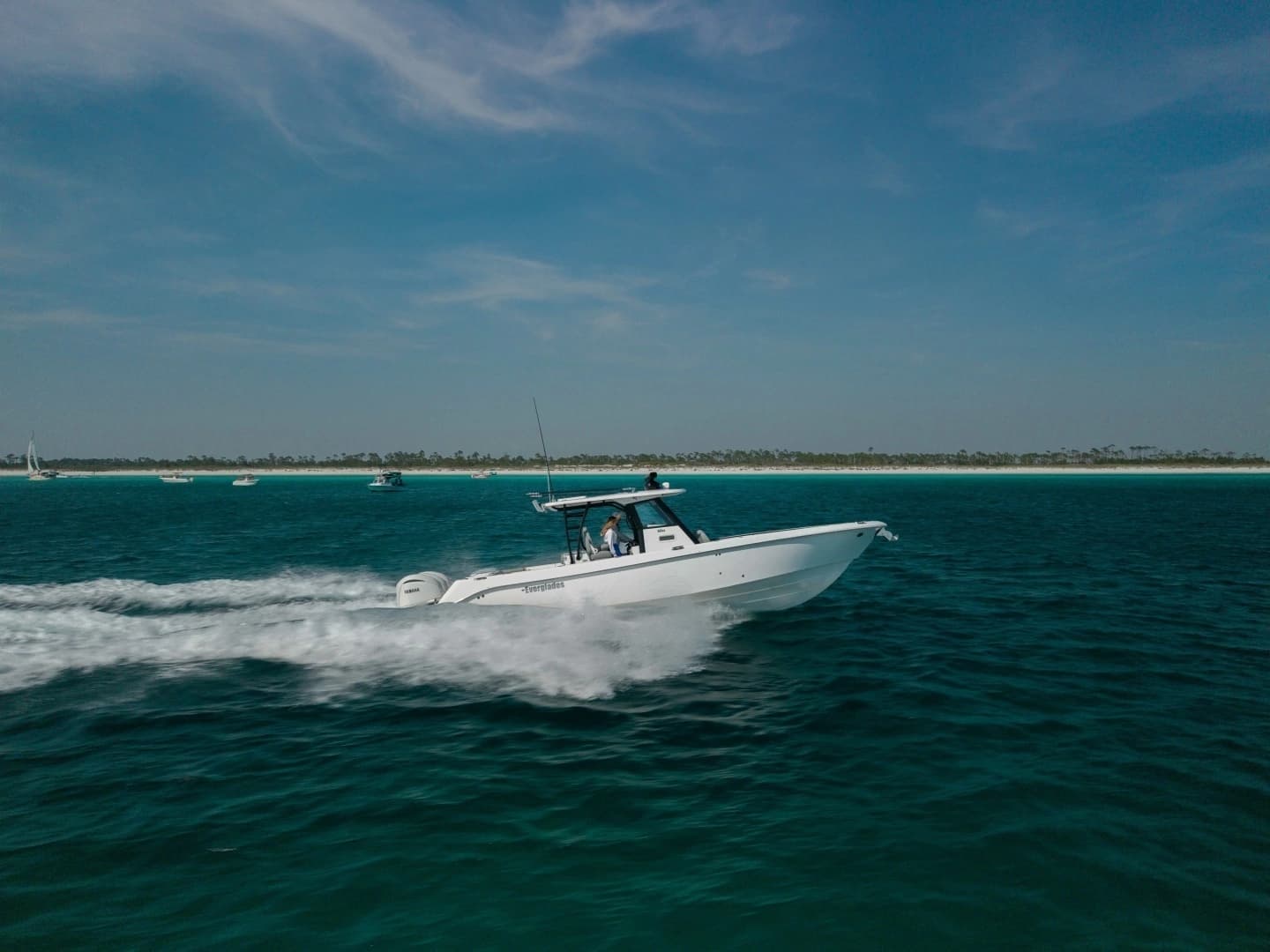 2023 Everglades 365 CC - Image 29