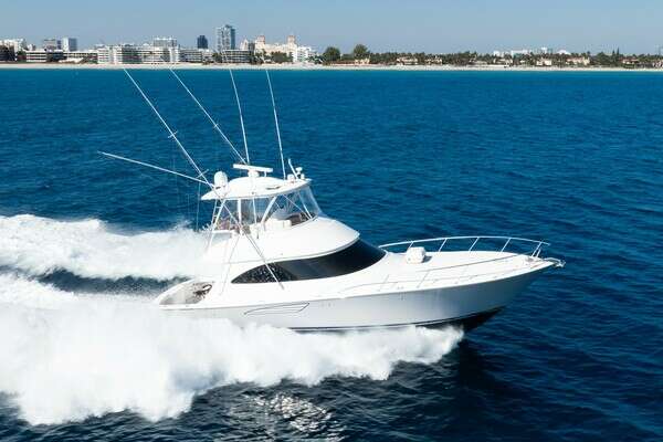 2018 Viking 48 Convertible
