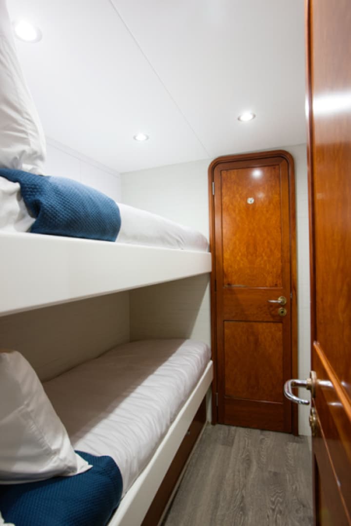 2003 Westport Raised Pilothouse - Image 48
