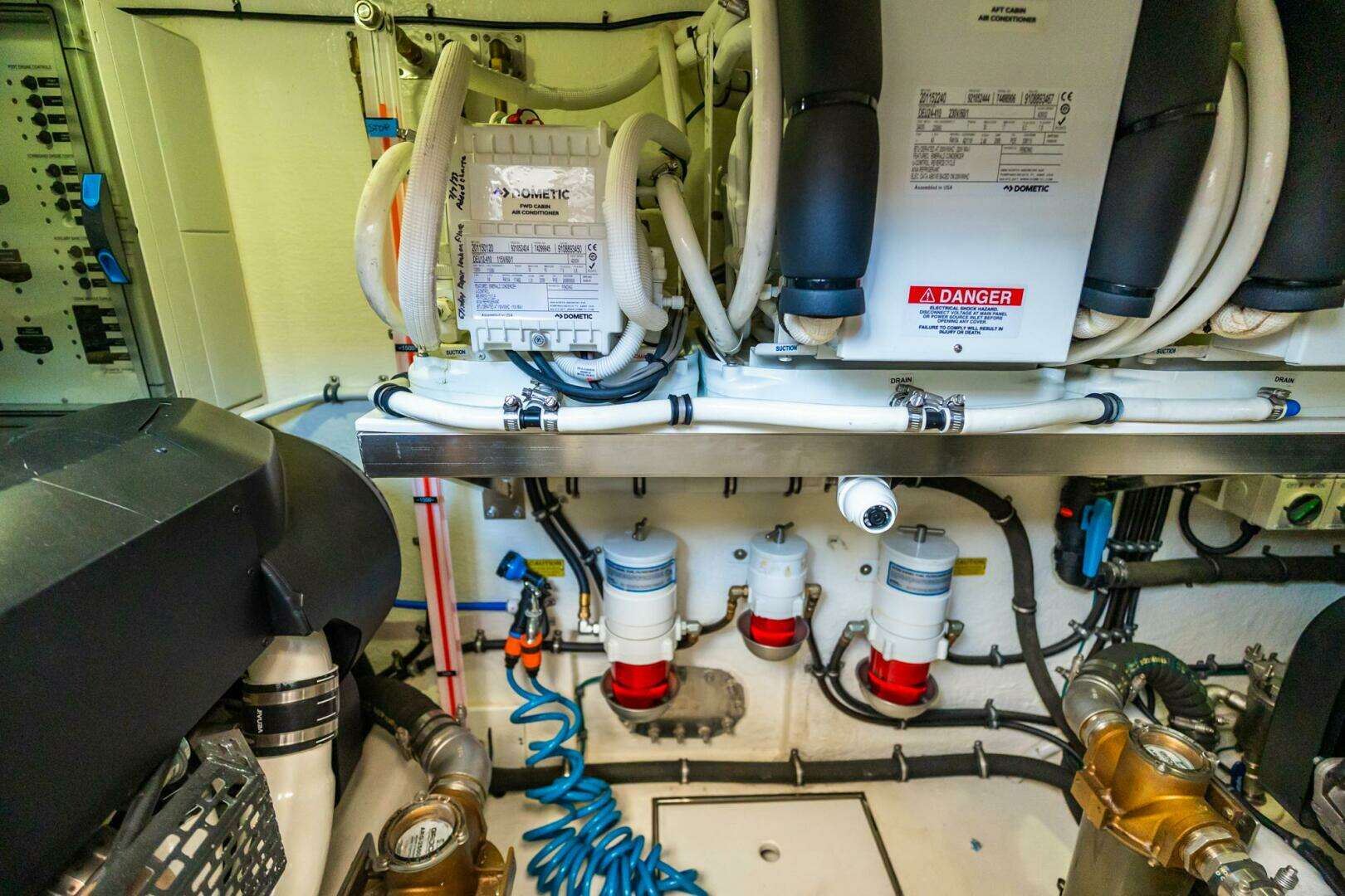 2019 Riviera 4800 Sport Yacht - Image 72