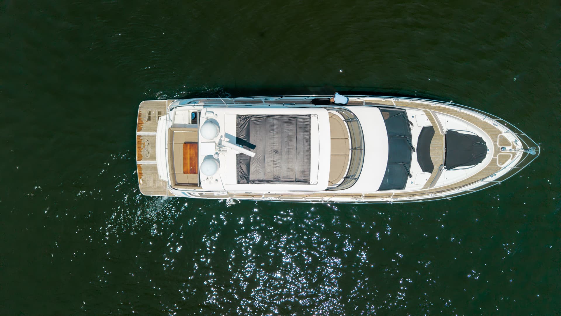 2017 Sea Ray L650 Fly - Image 4