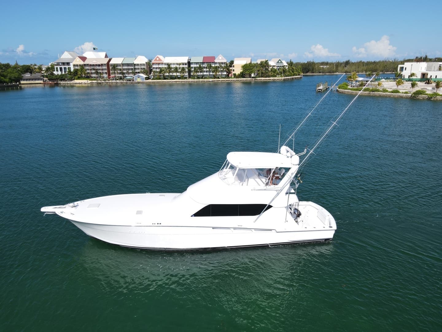 2004 Hatteras — - Image 2