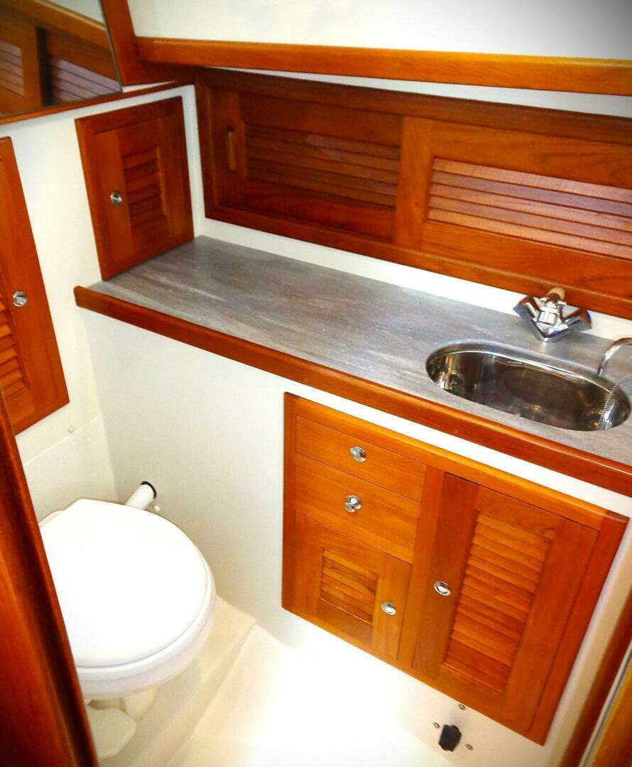2005 Pacific Seacraft 40 - Image 9