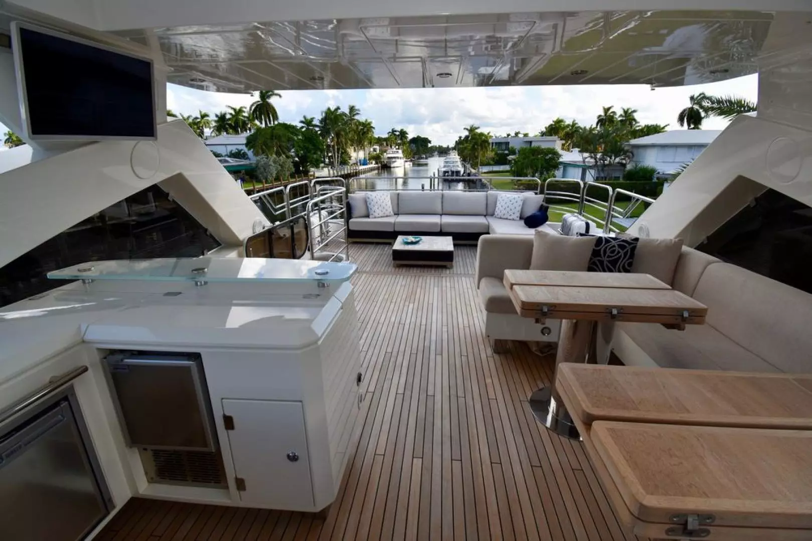 2014 Sunseeker Yacht - Image 34