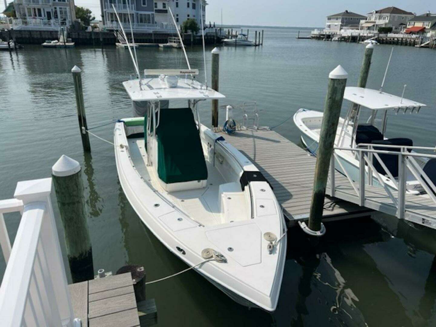2008 Spectre 34 Center Console - Image 4
