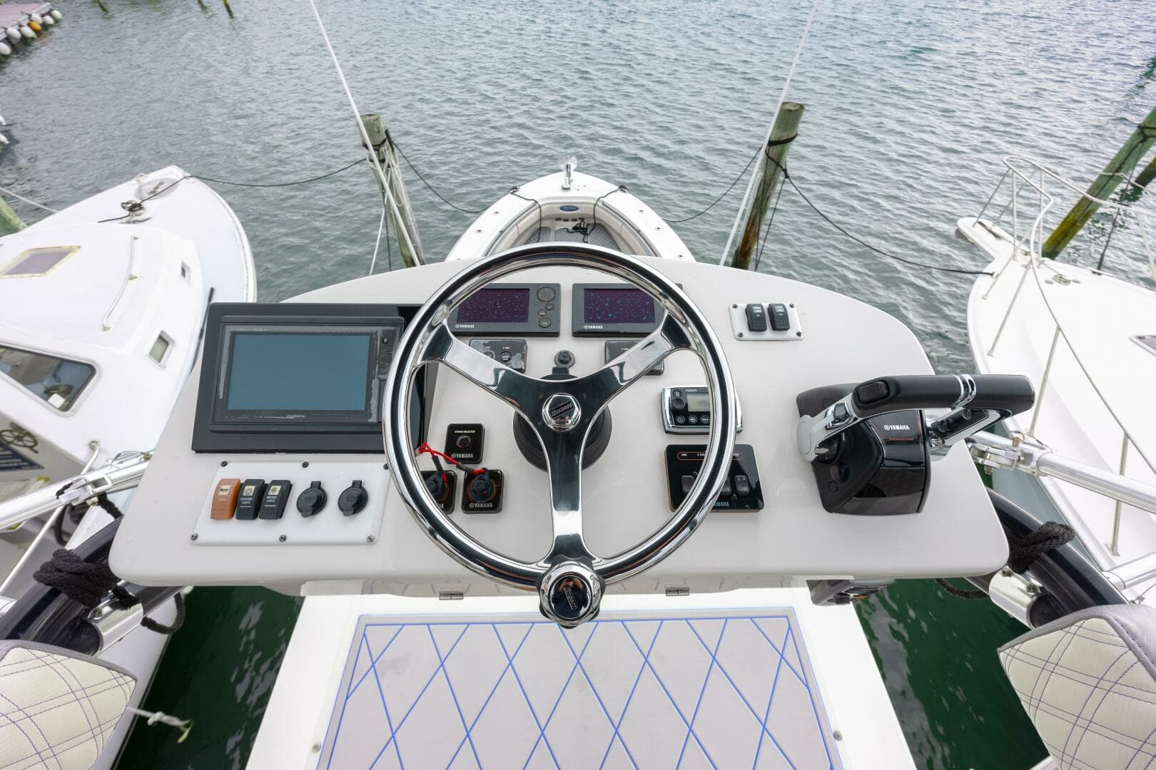 2014 Hydra-Sports 42 Custom Siesta - Image 21